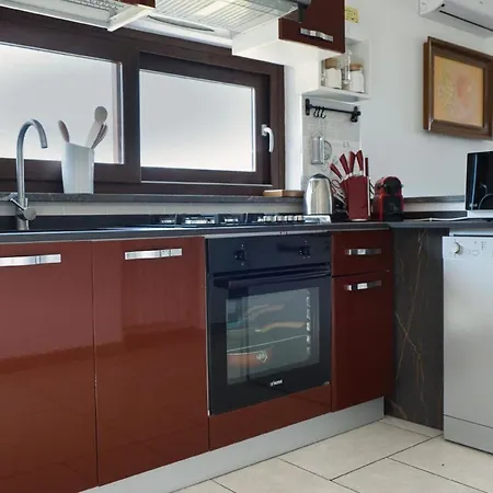 Feriehus Mit Privatpool Fuer 6 Personen Ca 100 Qm In Cefalu, Sizilien Nordkueste Von Sizilien Cefalù