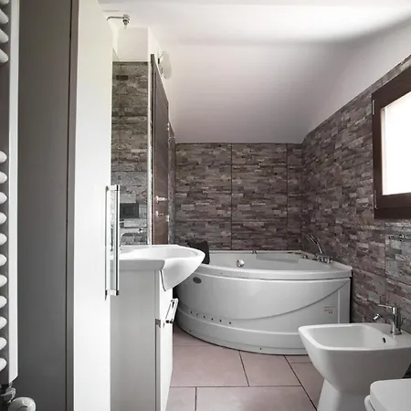 Mit Privatpool Fuer 6 Personen Ca 100 Qm In Cefalu, Sizilien Nordkueste Von Sizilien